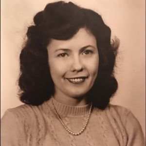 Meet your Posher, Debbie